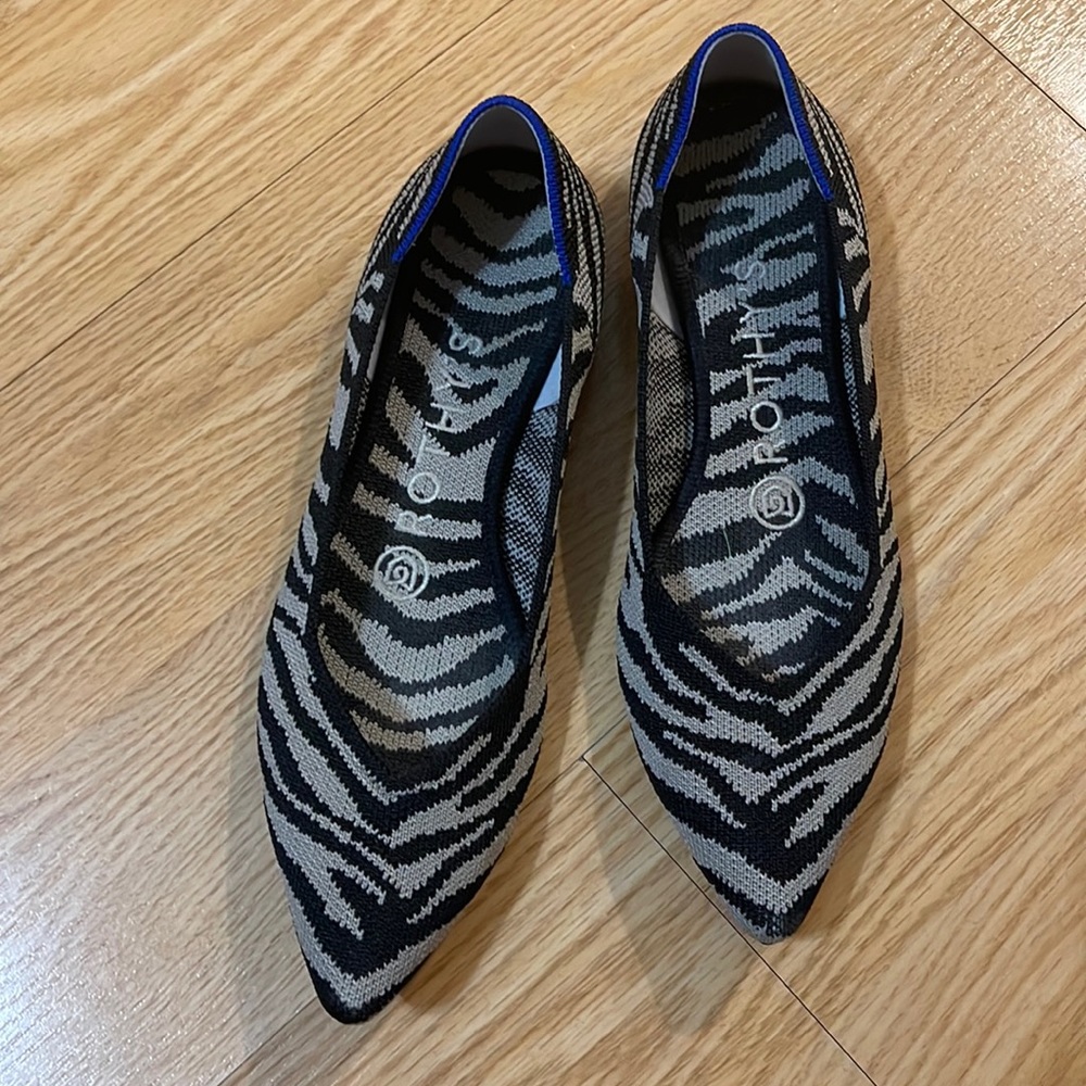 Rothy’s - black / cream zebra